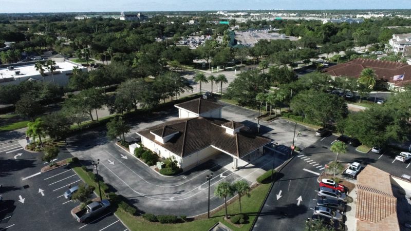 Former PNC Bank building sells for $2.2 million in Lakewood Ranch